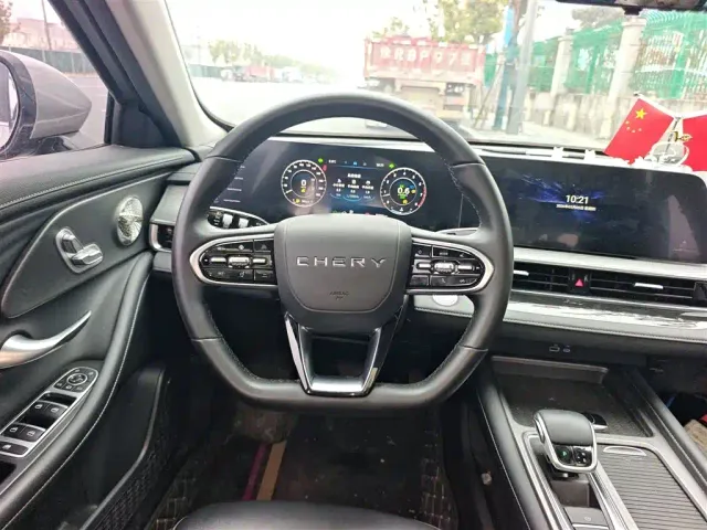 Chery Arrizo 8 — Фото автомобиля 6