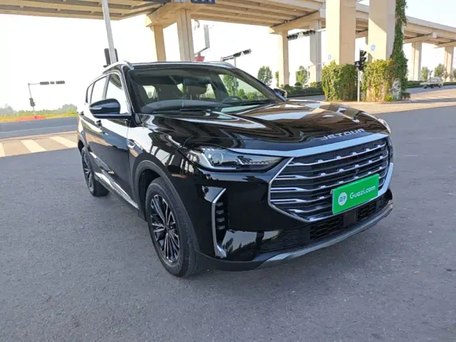 Jetour X70 Plus — Фото автомобиля 3