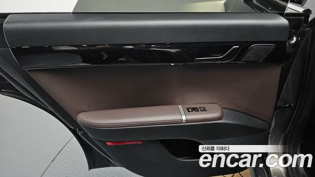 Hyundai Grandeur GN7 — Фото автомобиля 14