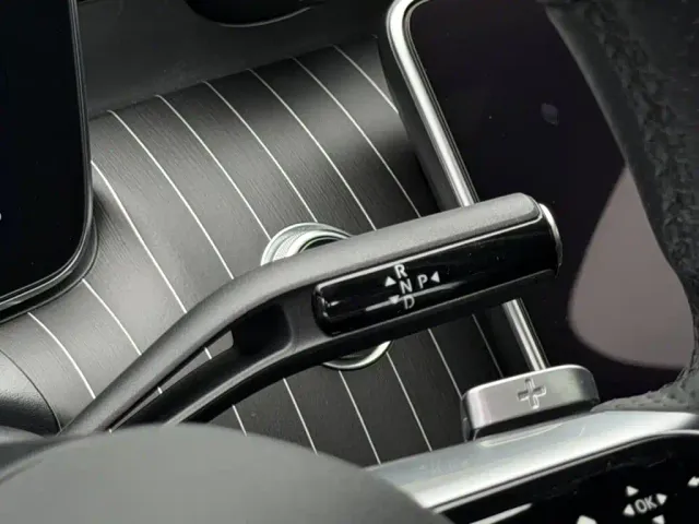 Mercedes-Benz C-Class — Фото автомобиля 16