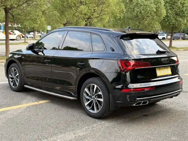 Audi Q5L — Фото автомобиля 7