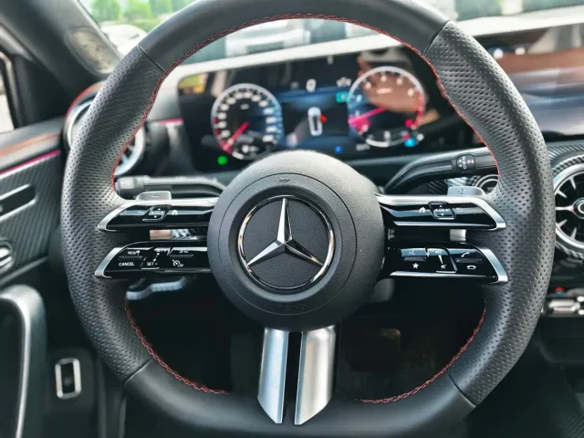 Mercedes-Benz A-Class — Фото автомобиля 15