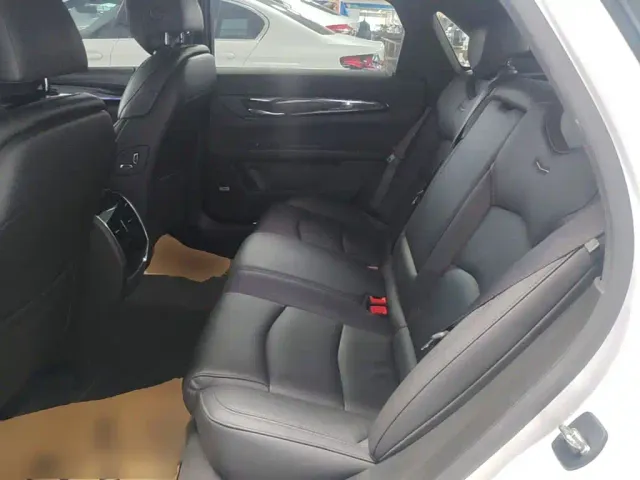 Cadillac CT6 — Фото автомобиля 16
