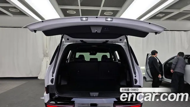 Hyundai Santafe Santa Fe (MX5) Бензин 2.5T 2WD — Фото автомобиля 20