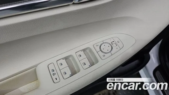Hyundai Grandeur New — Фото автомобиля 16