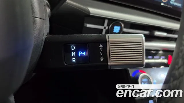 Hyundai Santa Fe MX5 — Фото автомобиля 9
