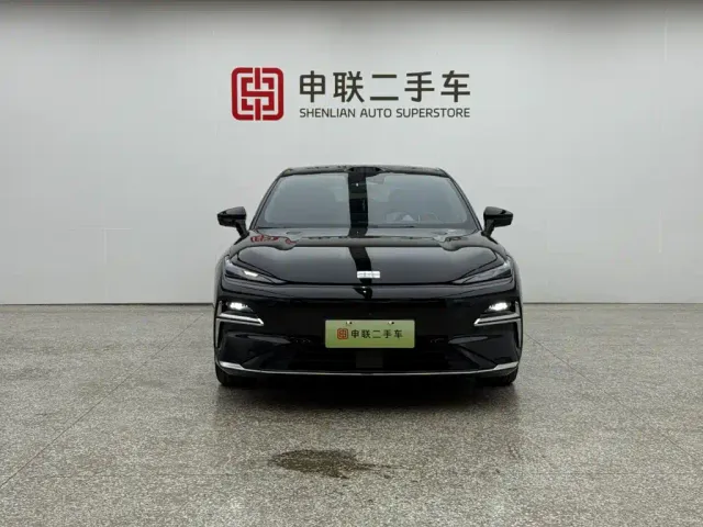 Geely Galaxy Xingyao 8 — Фото автомобиля 2