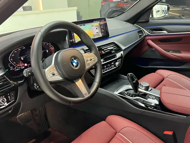 BMW 5 Series — Фото автомобиля 8