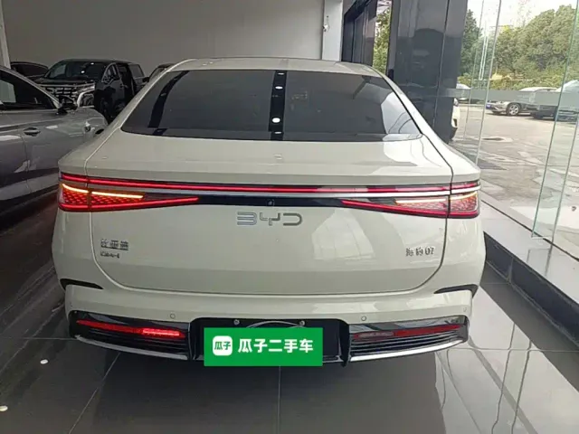 BYD Seal 07 DM-i — Фото автомобиля 5