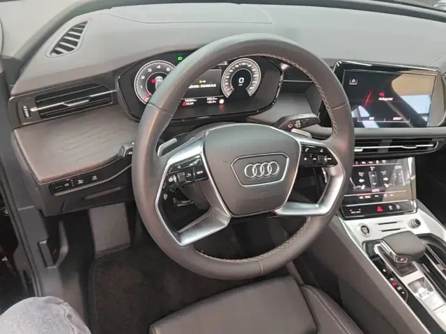 Audi Q6 — Фото автомобиля 10