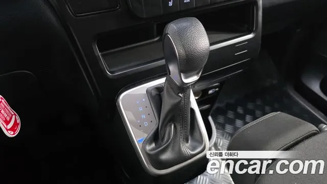 Hyundai Staria — Фото автомобиля 9