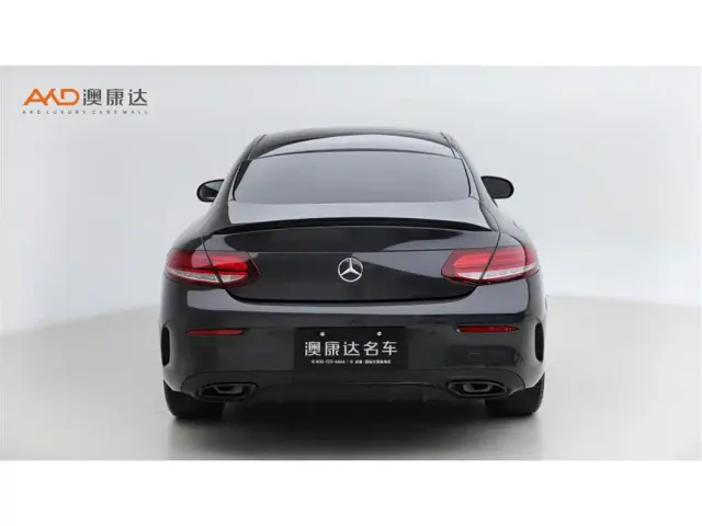 Mercedes-Benz C-Class — Фото автомобиля 4