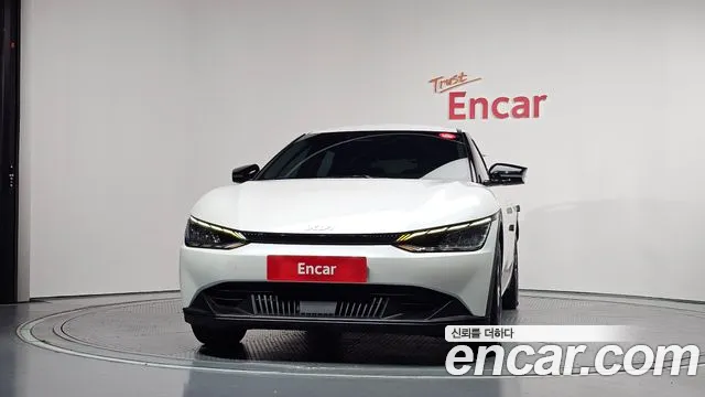 Kia EV6 — Фото автомобиля 3