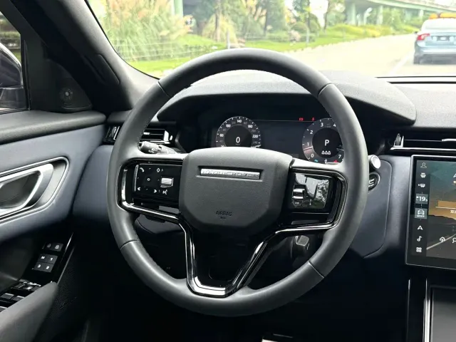 Land Rover Range Rover Velar — Фото автомобиля 11
