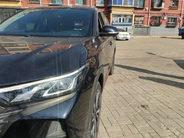 Dongfeng Fengshen AX7 — Фото автомобиля 5