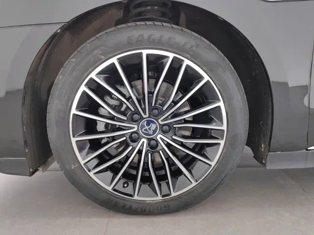 BYD Han — Фото автомобиля 17
