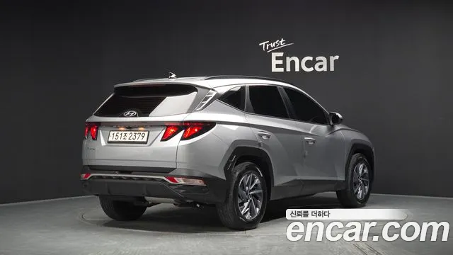 Hyundai Tucson Tucson (NX4) Дизель 2.0 2WD — Фото автомобиля 2