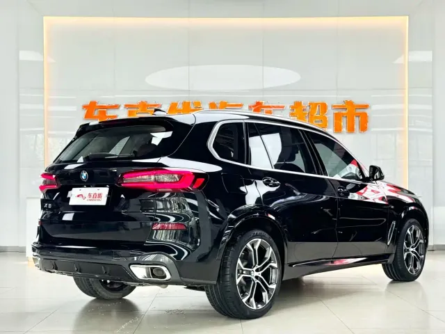 BMW X5 — Фото автомобиля 5