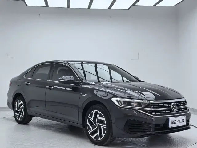 Volkswagen Sagitar — Фото автомобиля 3