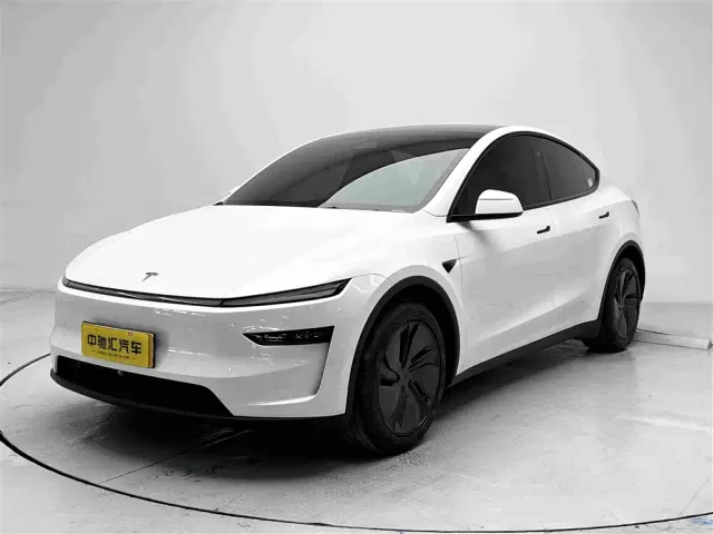 Фотография автомобиля — Tesla Model Y