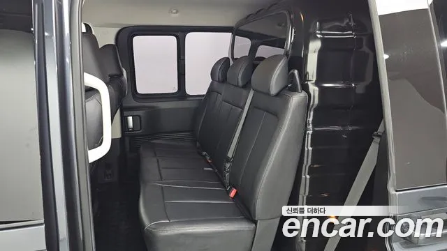 Hyundai Staria — Фото автомобиля 16