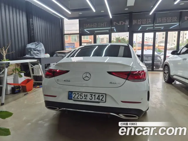 Mercedes-Benz CLS-Class — Фото автомобиля 4
