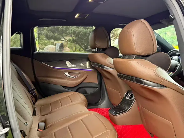 Mercedes-Benz Mercedes-Benz E-Class 2022 E 300 L Luxury — Фото автомобиля 10