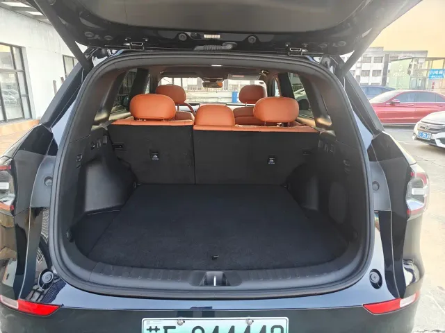 Changan Qiyuan Q07 — Фото автомобиля 10