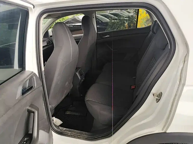 Volkswagen T-Cross — Фото автомобиля 16