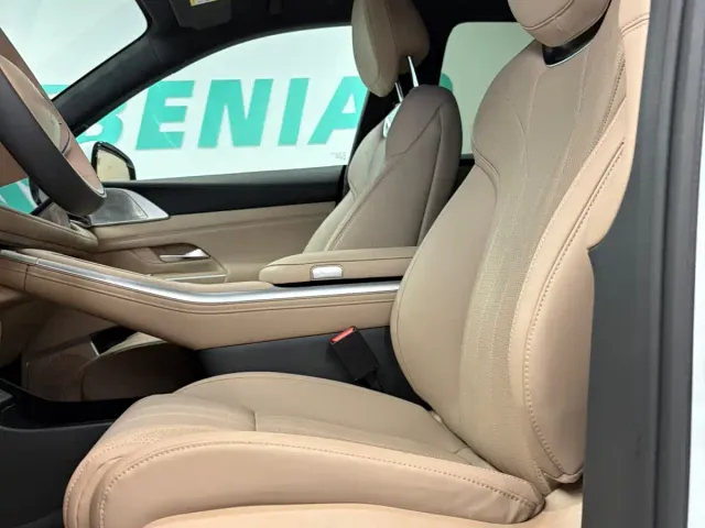 Xpeng G9 — Фото автомобиля 20