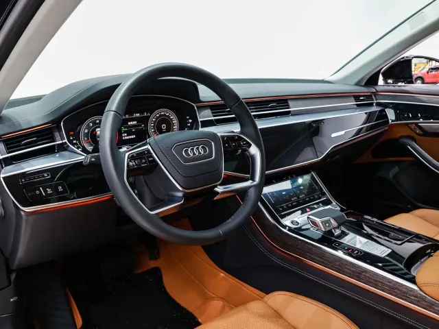 Audi A8 — Фото автомобиля 18