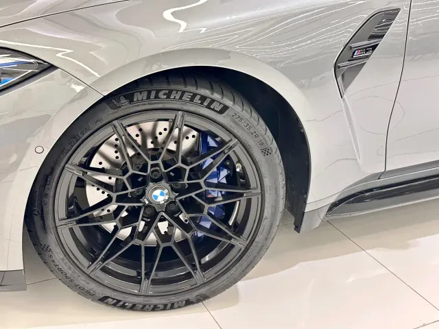 BMW M3 — Фото автомобиля 8