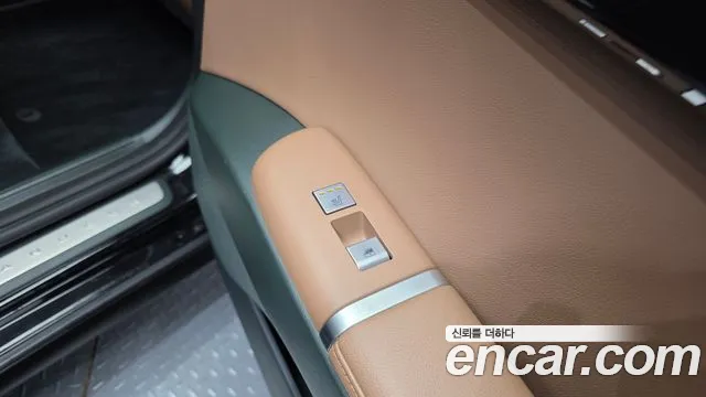 Hyundai Grandeur GN7 — Фото автомобиля 25