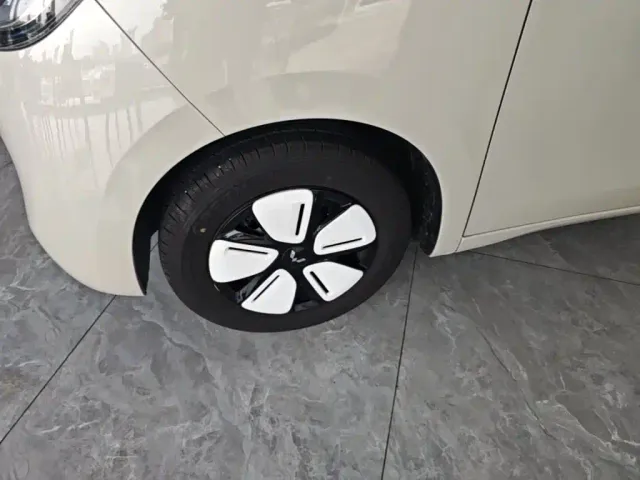 Wuling Hongguang Mini EV — Фото автомобиля 22