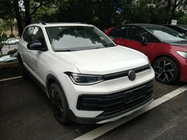 Volkswagen Tharu — Фото автомобиля 3