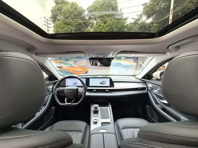 Chery Arrizo 8 — Фото автомобиля 12