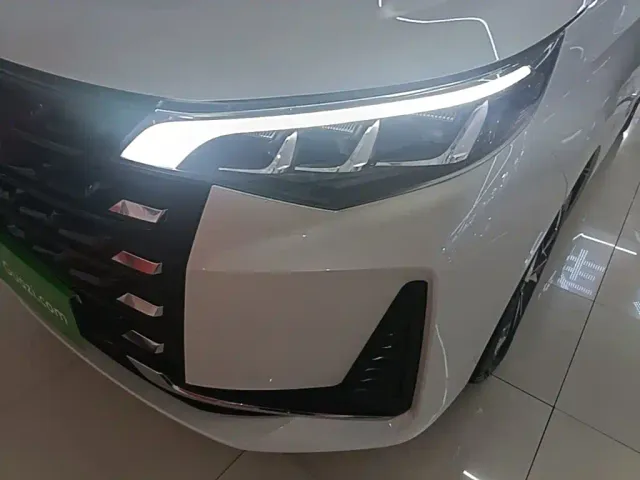 GAC Trumpchi M6 — Фото автомобиля 23