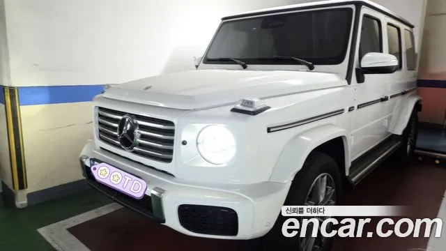 Фотография автомобиля — Mercedes-Benz G-Class W465