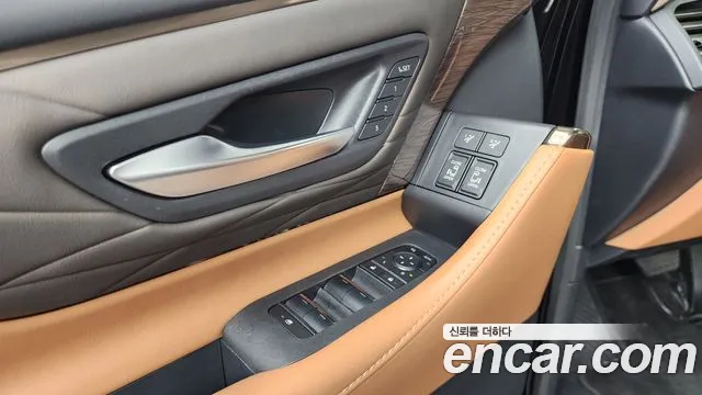 Toyota Alphard — Фото автомобиля 13