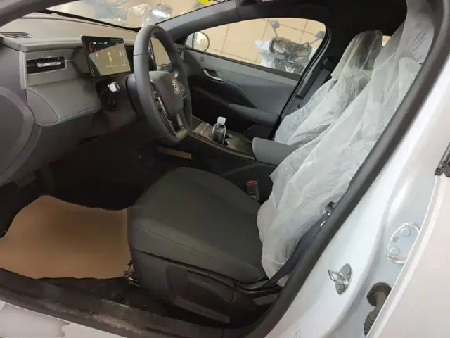 BYD Qin PLUS — Фото автомобиля 14