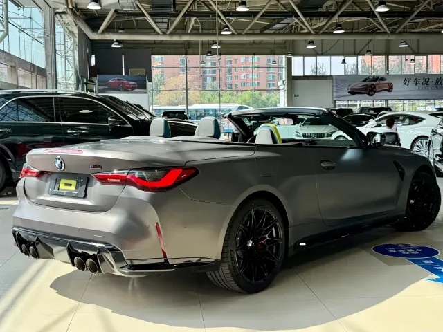 BMW M4 — Фото автомобиля 28