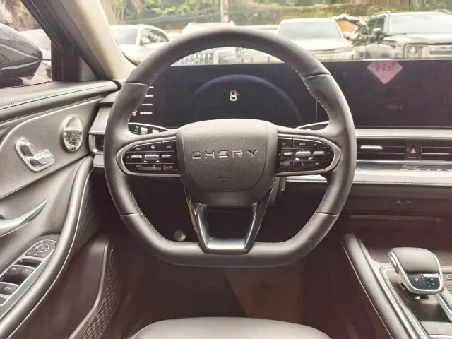 Chery Arrizo 8 — Фото автомобиля 6