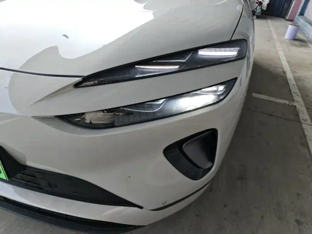 BYD Sealion 06 — Фото автомобиля 23