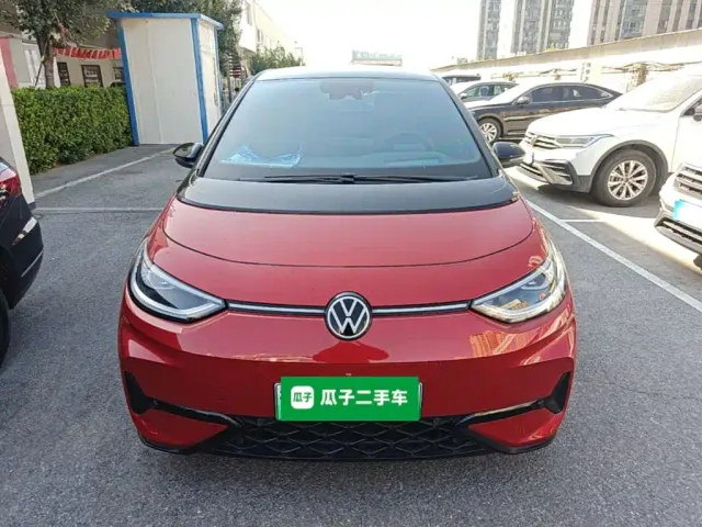 Volkswagen ID.3 — Фото автомобиля 2