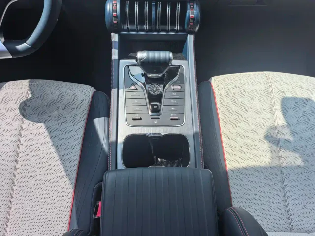 BYD Yuan PLUS — Фото автомобиля 14