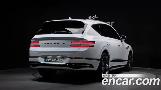 Genesis GV80 — Фото автомобиля 2