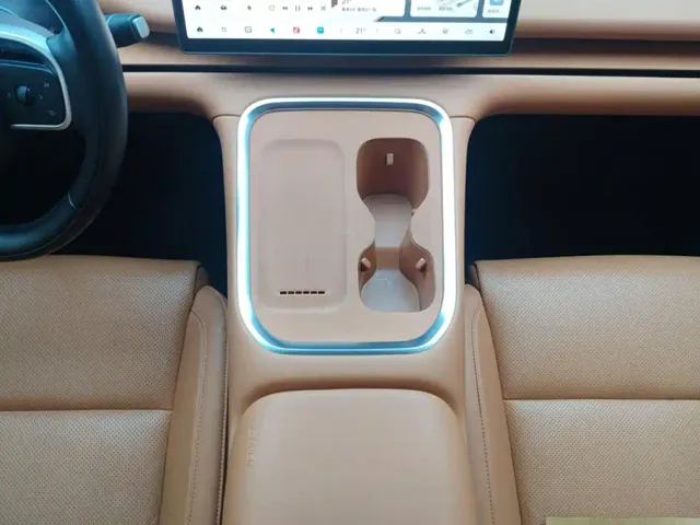 Leapmotor C16 — Фото автомобиля 16