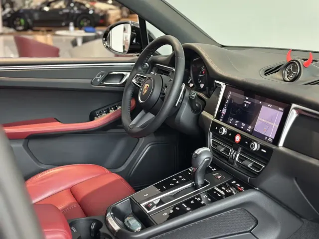 Porsche Macan — Фото автомобиля 18