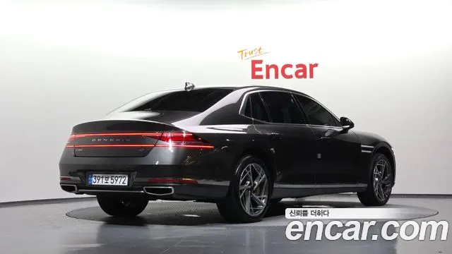 Genesis G90 — Фото автомобиля 2