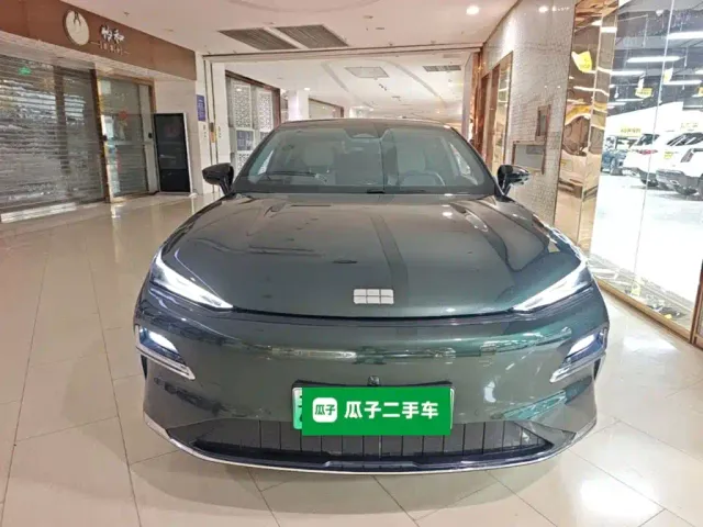 Geely Galaxy Xingyao 8 — Фото автомобиля 2
